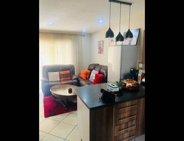 2 BEDROOM APARTMENT FOR SALE IN NOORDWYK